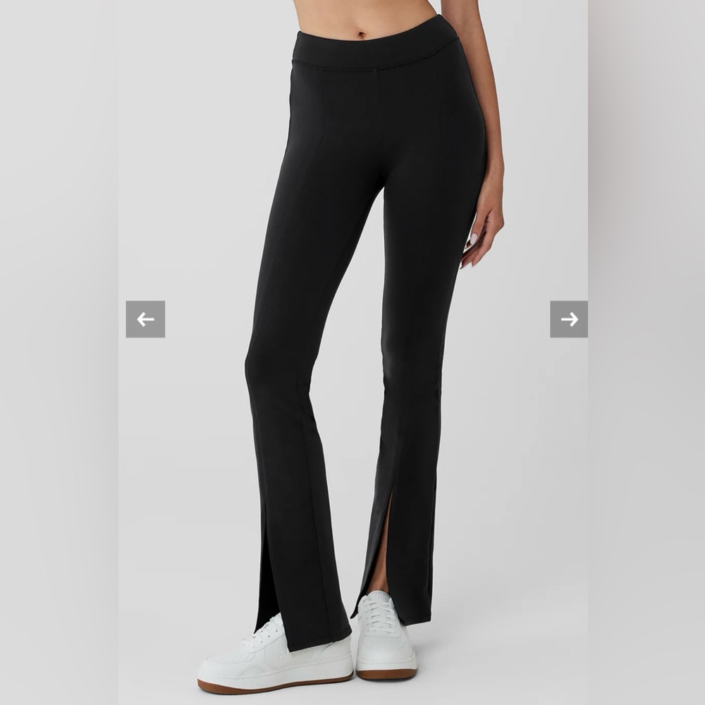 ALO Split Flare Leggings